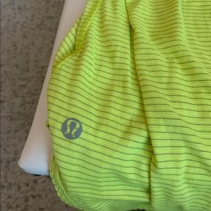 LULULEMON tank size 4